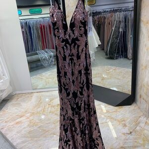 Elegant Black and Pink Sequin Maxi Dress